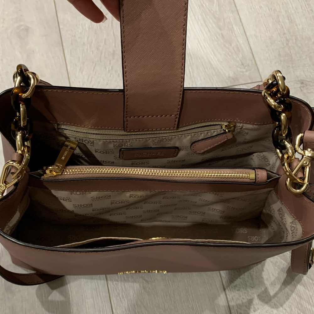 Michael Kors Sofia Large Saffiano - image 6